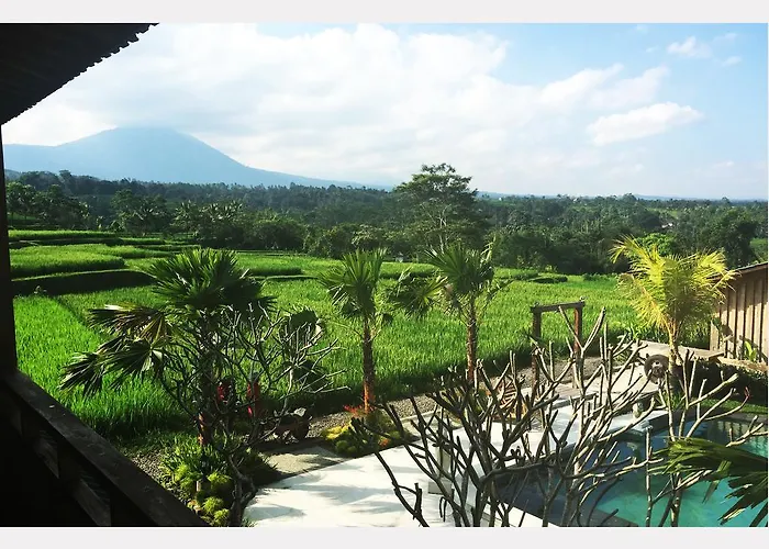 ホリデーパーク Ti Amo Bali 4*